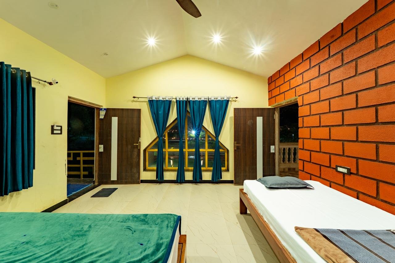 Jungle Hammock Relaxation